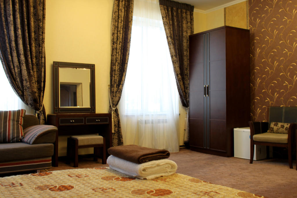 Totem Hotel Шимкент Екстериор снимка